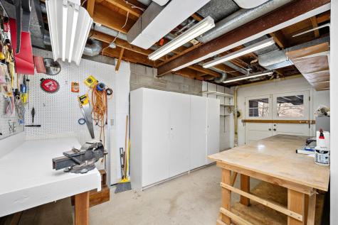 12050 48th Avenue N Plymouth MN 55442