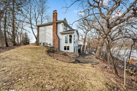 12050 48th Avenue N Plymouth MN 55442