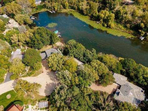 12050 48th Avenue N Plymouth MN 55442