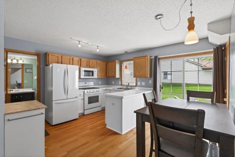 7886 Forest Boulevard Woodbury MN 55125