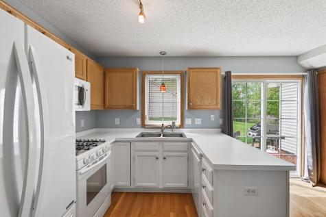7886 Forest Boulevard Woodbury MN 55125