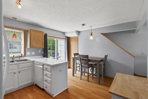 7886 Forest Boulevard Woodbury MN 55125