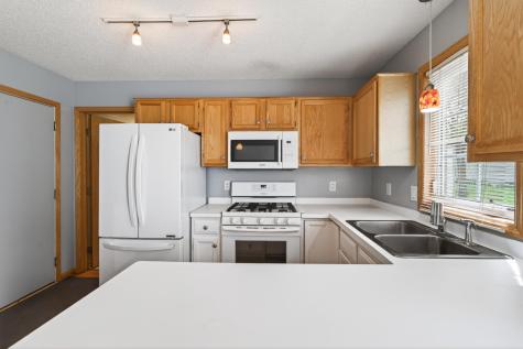 7886 Forest Boulevard Woodbury MN 55125