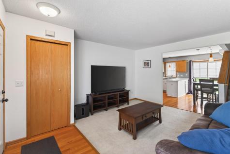 7886 Forest Boulevard Woodbury MN 55125