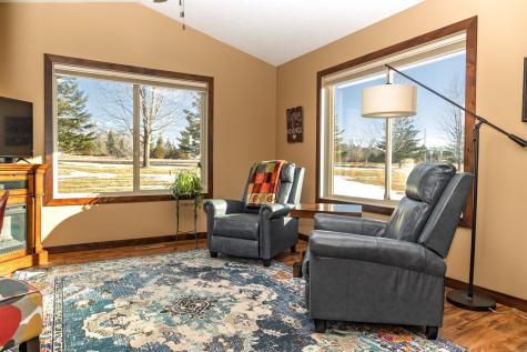 3011 Lakecrest Road NE Alexandria MN 56308