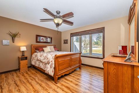 3011 Lakecrest Road NE Alexandria MN 56308