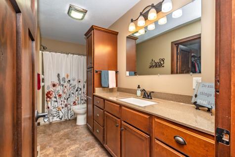 3011 Lakecrest Road NE Alexandria MN 56308
