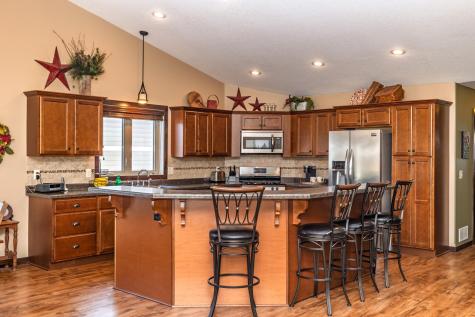 3011 Lakecrest Road NE Alexandria MN 56308