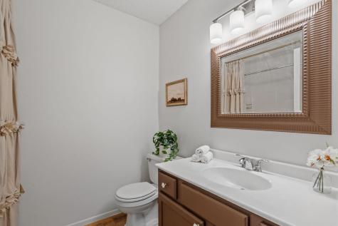 13252 90th Avenue N Maple Grove MN 55369