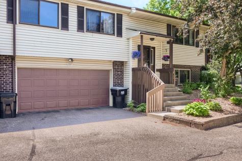 11847 Undercliff Street NW Coon Rapids MN 55433