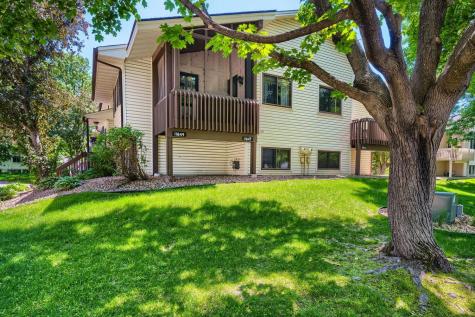 11847 Undercliff Street NW Coon Rapids MN 55433