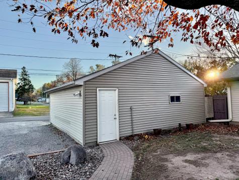 625 Main Street W Isle MN 56342