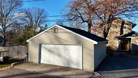 625 Main Street W Isle MN 56342