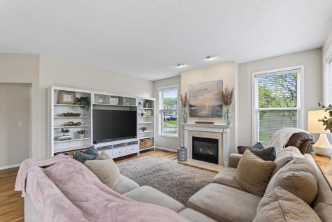 4225 Kaelin Avenue NE Saint Michael MN 55376