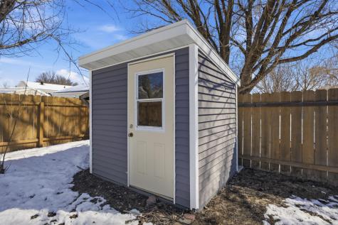844 12th Avenue W West Fargo ND 58078