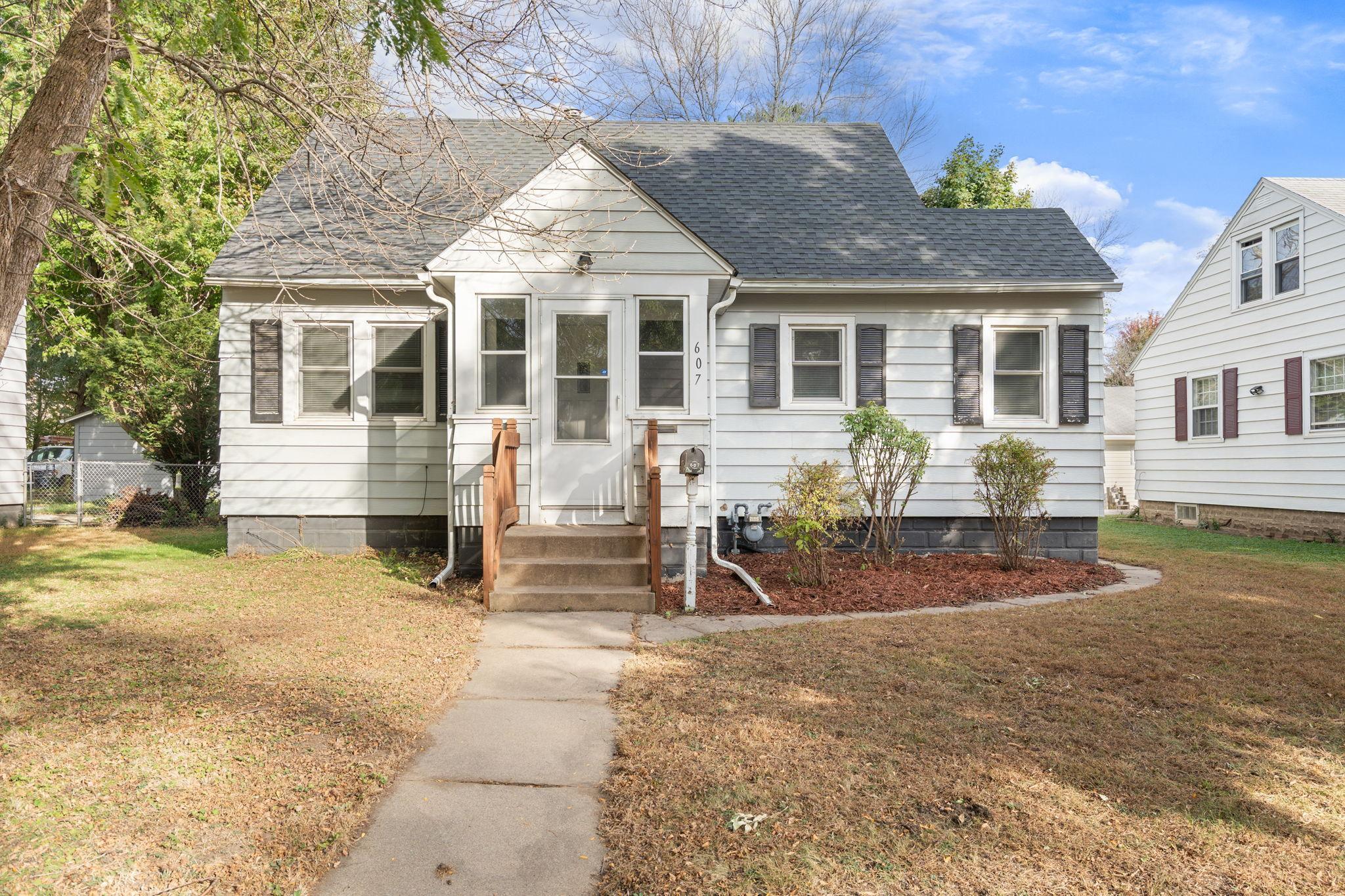 607 11th Street SW Austin MN 55912