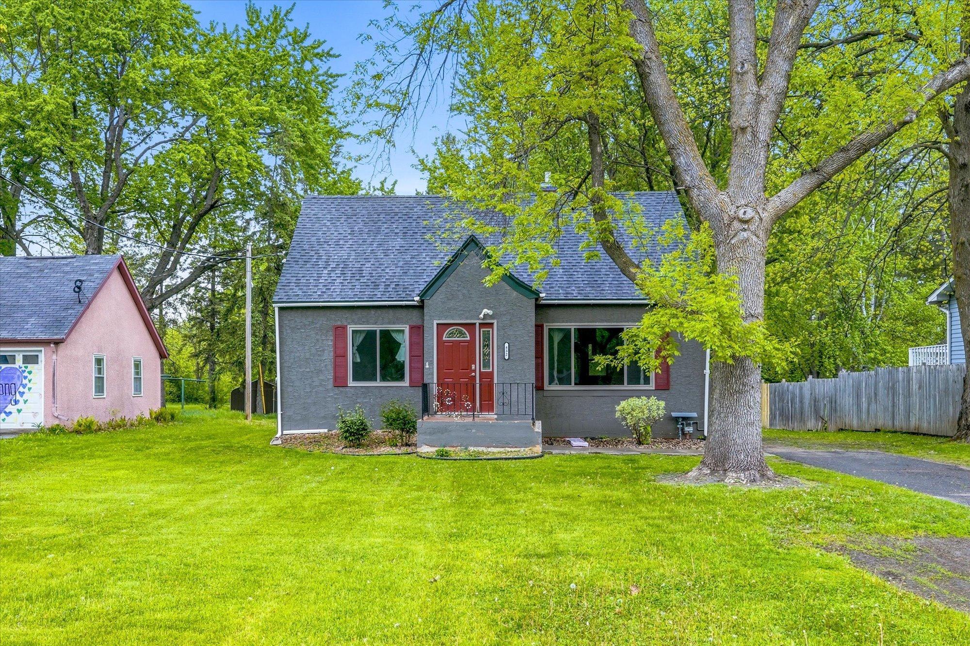 432 2nd Street SE Braham MN 55006