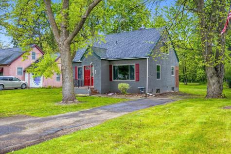 432 2nd Street SE Braham MN 55006