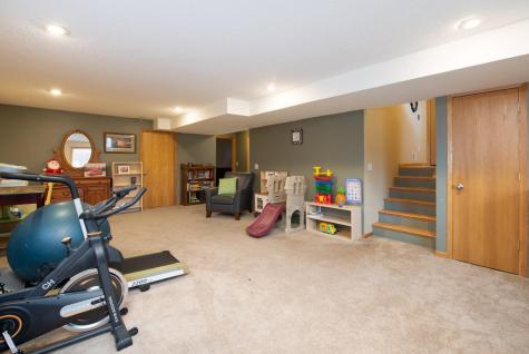 1006 Wettergren Street Saint Peter MN 56082