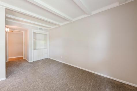 6105 Lincoln Drive Edina MN 55436