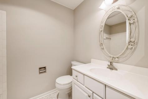 6105 Lincoln Drive Edina MN 55436