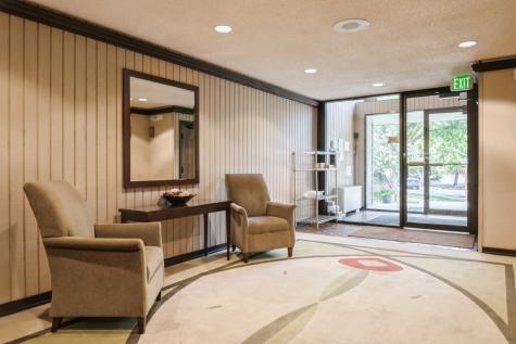 6105 Lincoln Drive Edina MN 55436