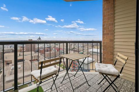 78 10th Street E Saint Paul MN 55101