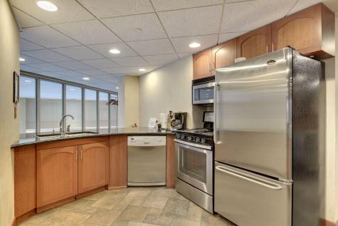 78 10th Street E Saint Paul MN 55101