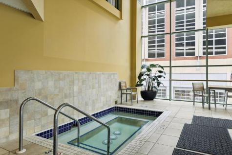 78 10th Street E Saint Paul MN 55101