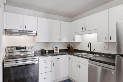 78 10th Street E Saint Paul MN 55101