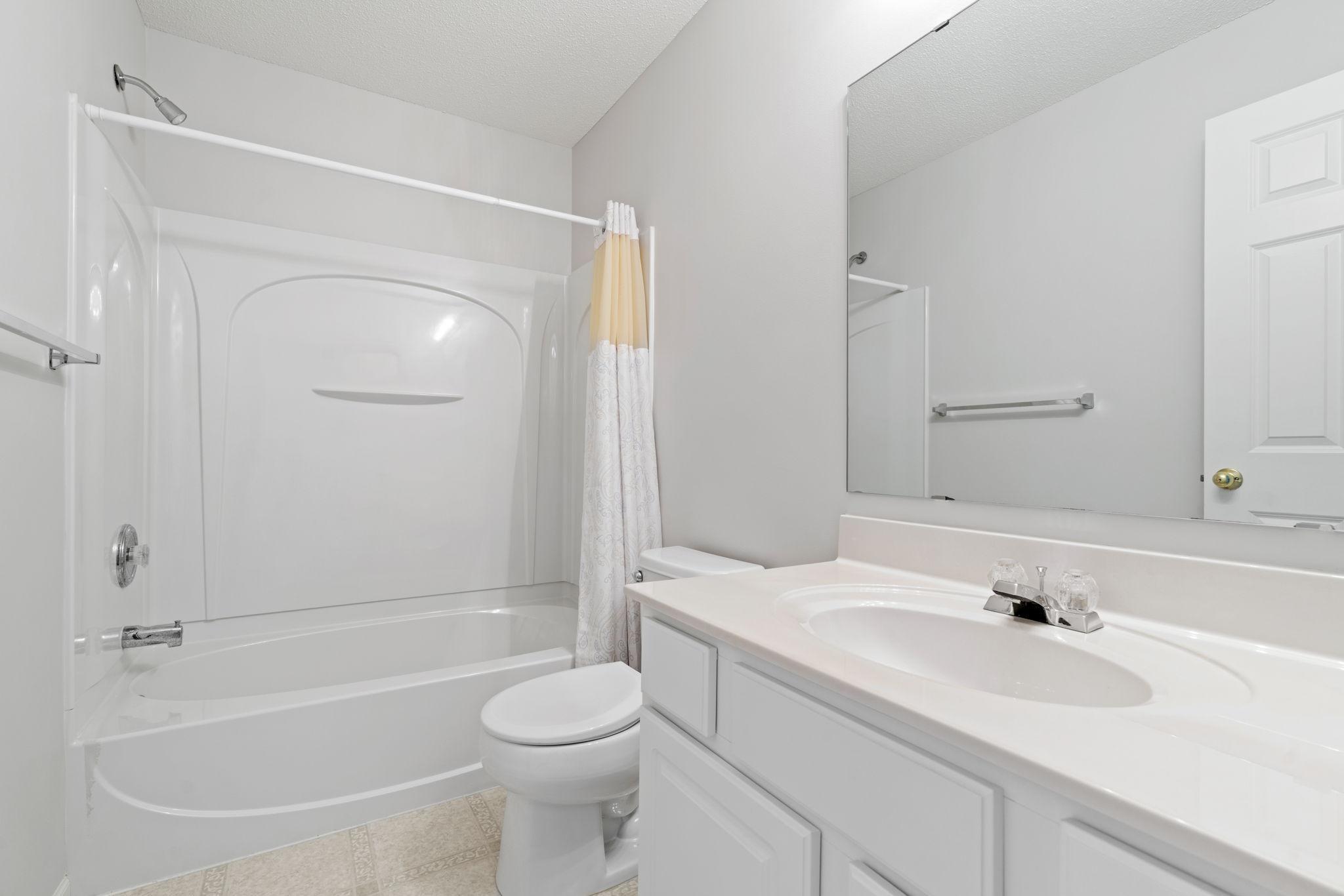 15721 France Way Apple Valley MN 55124