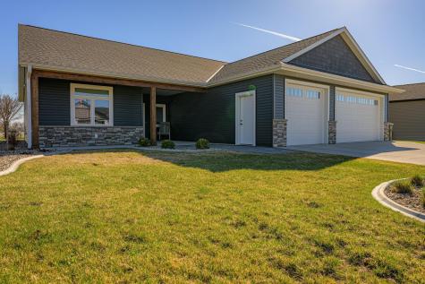 166 Eau Claire Avenue SE Hutchinson MN 55350