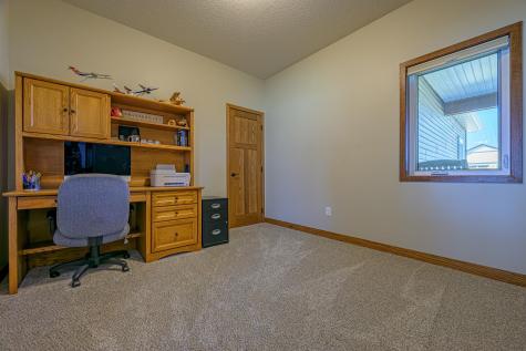 166 Eau Claire Avenue SE Hutchinson MN 55350