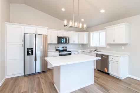 1135 Jill Drive W West Fargo ND 58078