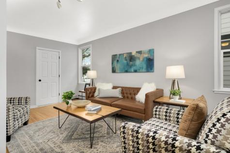 2518 Thomas Avenue N Minneapolis MN 55411