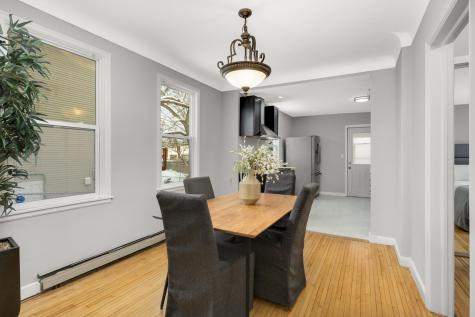 2518 Thomas Avenue N Minneapolis MN 55411