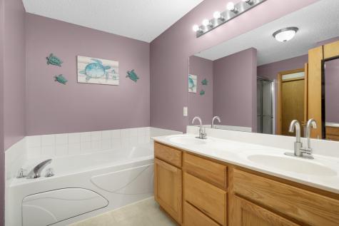 4770 Underwood Lane N Plymouth MN 55442