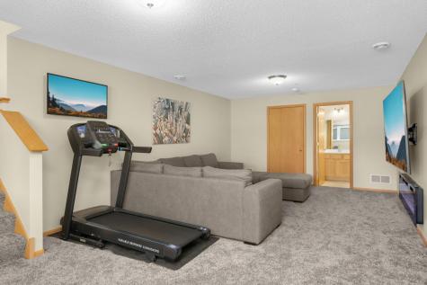 4770 Underwood Lane N Plymouth MN 55442
