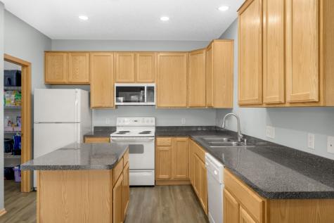 4770 Underwood Lane N Plymouth MN 55442