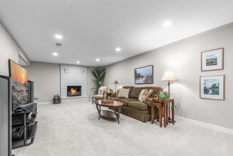 18427 Heathcote Lane Wayzata MN 55391