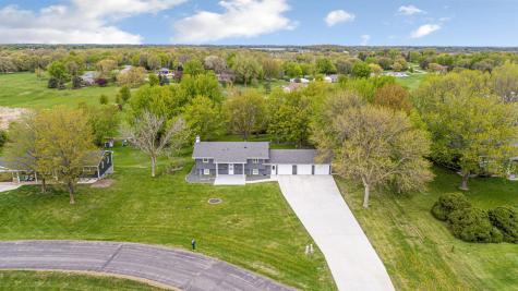 14159 Summit Lane Waseca MN 56093