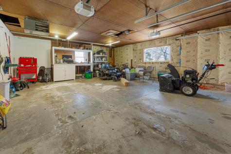 14159 Summit Lane Waseca MN 56093