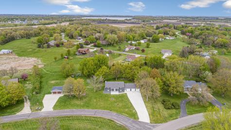 14159 Summit Lane Waseca MN 56093