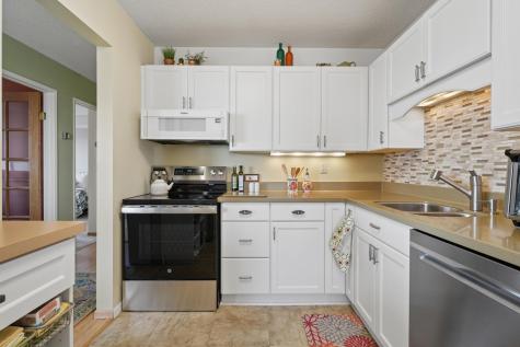 78 10th Street E Saint Paul MN 55101