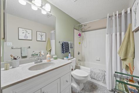 78 10th Street E Saint Paul MN 55101