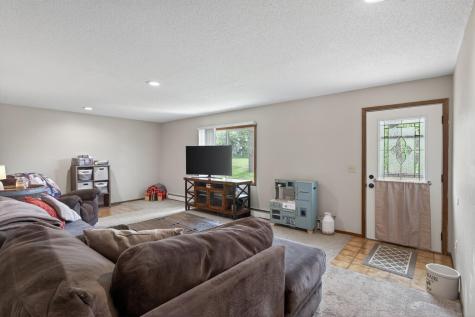 109 Lydia Road Jordan MN 55352