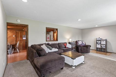 109 Lydia Road Jordan MN 55352