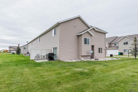 1156 42nd Avenue W West Fargo ND 58078