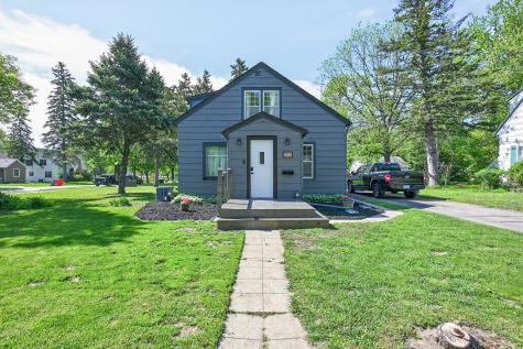 620 8th Avenue E Alexandria MN 56308