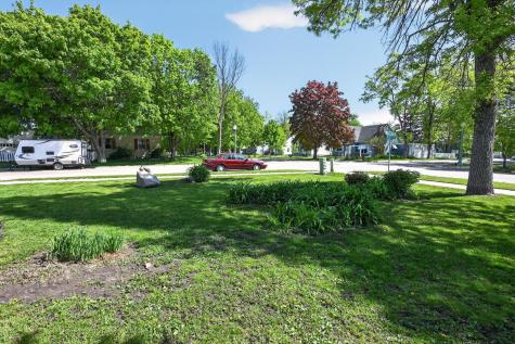 620 8th Avenue E Alexandria MN 56308